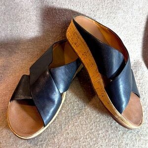 FITFLOP Sz 9 Leather Wedge Sandals Criss Cross Straps with Cork Sole Slide